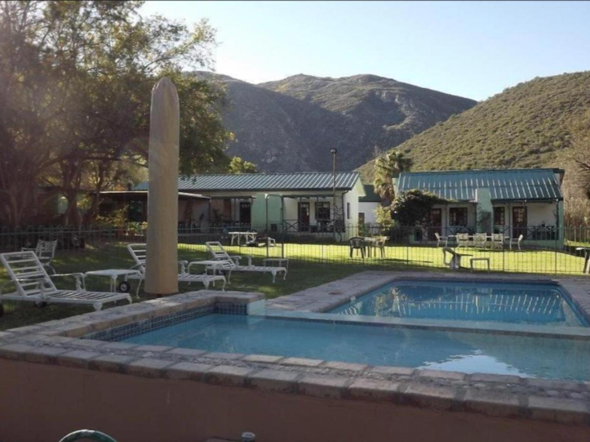 Rainbow Glen Self Catering Chalets モンタギュー エクステリア 写真