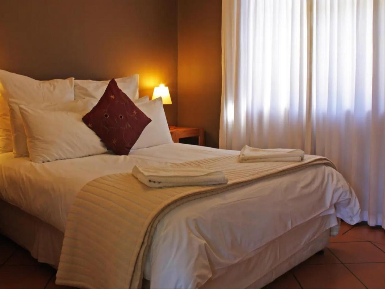 Rainbow Glen Self Catering Chalets モンタギュー 部屋 写真
