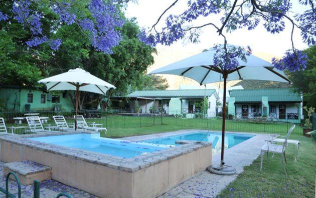 Rainbow Glen Self Catering Chalets モンタギュー エクステリア 写真